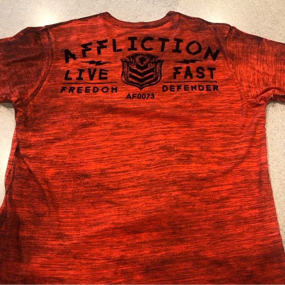 2X Affliction burntorange/red with black velvety lettering - Picture 6 of 9